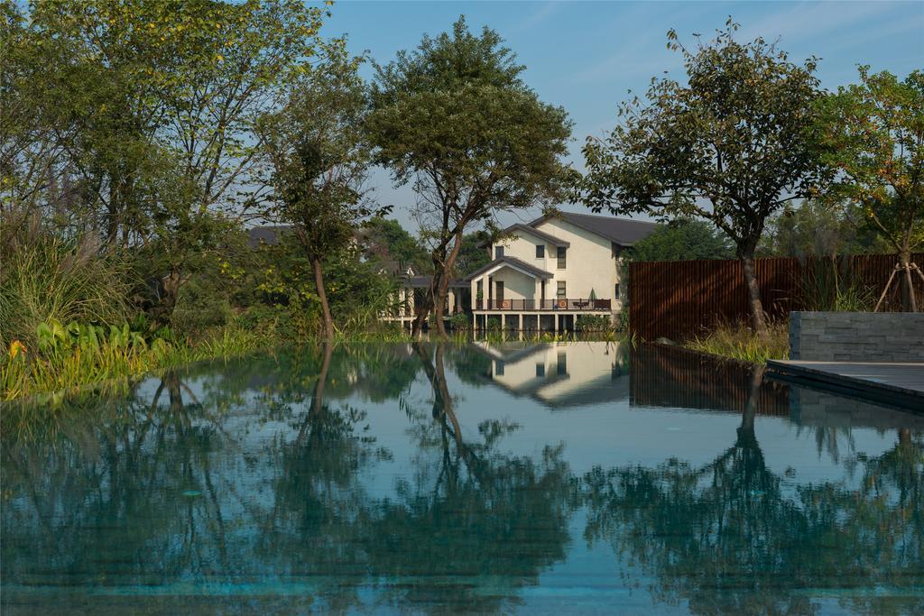 Blossom Hill Hotels & Resorts Hangzhou Exterior photo